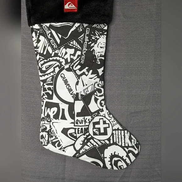 Quicksilver Christmas Stocking Graphic Faux Fur New No Tags - Picture 2 of 7